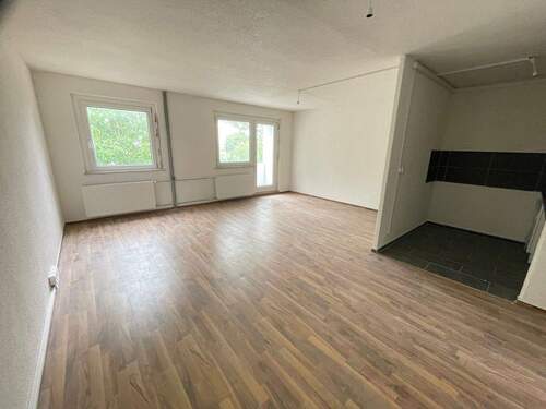 Wohnen - 3 Zimmer Etagenwohnung zur Miete in Schneeberg