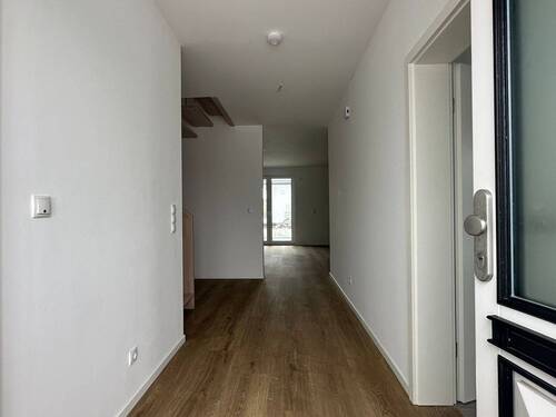 Eingang/Flur - 4 Zimmer Doppelhaushälfte zur Miete in Fintel