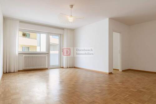 Wohn- und Essbereich - 2 Zimmer Etagenwohnung zum Kaufen in Frankfurt am Main