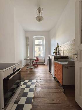 Küche - 4 Zimmer Etagenwohnung in Berlin