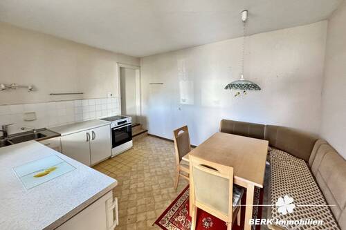 Küche - 7 Zimmer Einfamilienhaus zum Kaufen in Miltenberg / Schippach