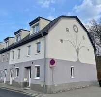 *sehr schönes und modernes Reihenmittelhaus in ruhiger Lage im Ortskern von Liegau-Augustusbad* - Radeberg