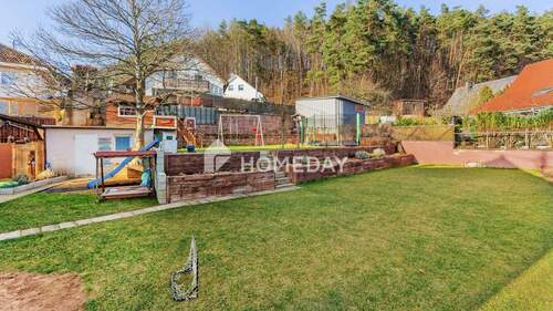 Garten 1 - 5 Zimmer Einfamilienhaus zum Kaufen in Krickenbach