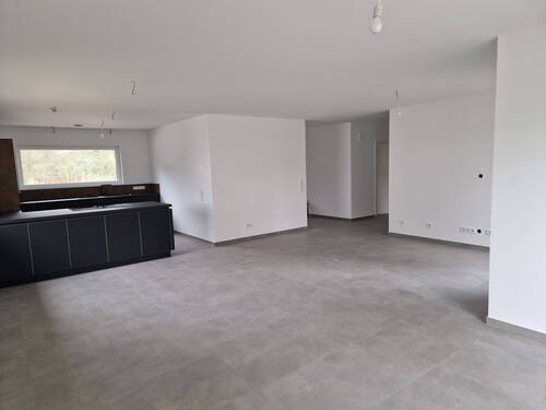 Wohn- Esszimmer mit offener Küche - 4 Zimmer Bungalow in Selfkant