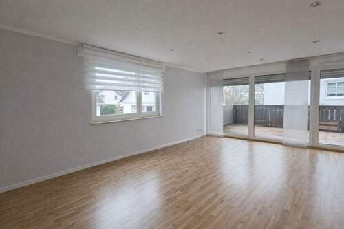 EG Wohn- Esszimmer 2 - Mehrfamilienhaus, Wohnhaus mit 193,10 m&sup2; in Eschborn zum Kaufen