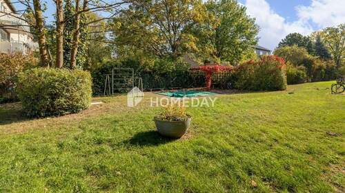 Garten 1 - 3 Zimmer Etagenwohnung zum Kaufen in Burgdorf