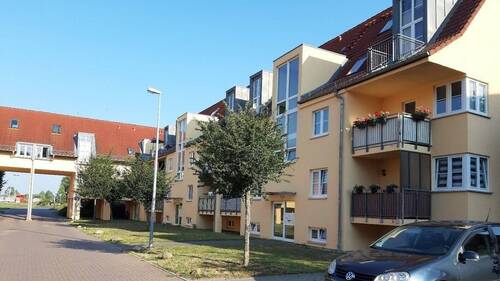 Hausansicht - Eigentumswohnung in Burg (Ihletal) - Ruhige Lage, Stellplatz incl.