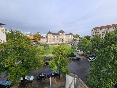 Ausblick auf den Steinplatz - 
