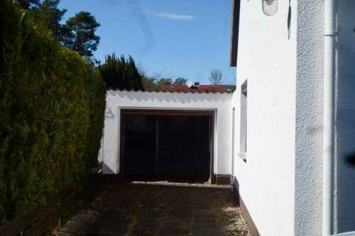 Garage - 