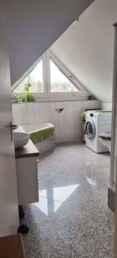 TAGESLICHTBAD - 