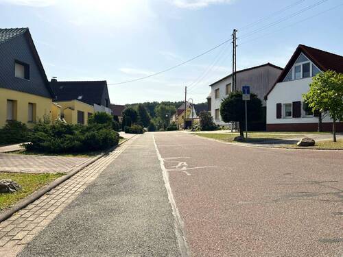 Straßenansicht - 