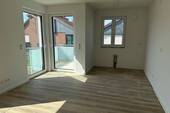 Wohnen/Küche/Balkon - Etagenwohnung mit 62,50 m&sup2; in Dahme zum Kaufen