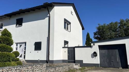 Wallbox und Garage - 