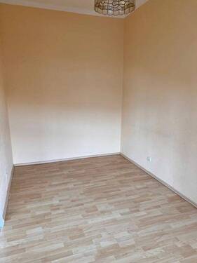 1. Zimmer - 