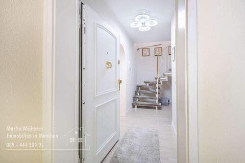 Eingang Hauptwohnung - 