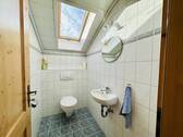 SEPARATES WC DACHGESCHOSS - 