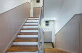 Treppenhaus - 6 Zimmer Etagenwohnung zum Kaufen in Augsburg / Zentrum