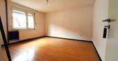 Schlafzimmer EG - 6 Zimmer Mehrfamilienhaus, Wohnhaus in Ober-Mörlen