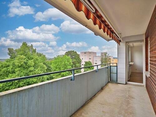 Großer, überdachter Süd-Balkon - Ideal geschnittene Wohnung mit Gestaltungspotential und Süd-Balkon