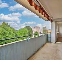 Ideal geschnittene Wohnung mit Gestaltungspotential und Süd-Balkon - Böblingen Dagersheim