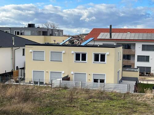 Ansicht - 4 Zimmer Mehrfamilienhaus, Wohnhaus in Lauchheim