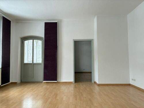 Wohnzimmer - Etagenwohnung mit 78,00 m&sup2; in Eisenach zur Miete