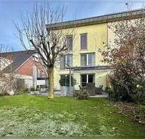 Wohnkomfort auf drei Ebenen - stilvolle Architektur trifft hochwertige Ausstattung - Bocholt / Biemenhorst