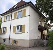 Charmantes Wohnhaus mit Garage in zentraler Lage in Crailsheim | sanierungsbedürftig