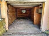 Garage mit Zugang zum Keller - 