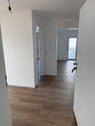 Eingang / Flur - Etagenwohnung mit 77,00 m&sup2; in Laudenbach zur Miete