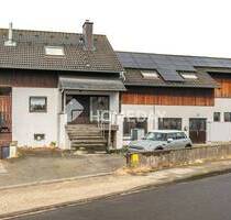 Wohnen und Arbeiten im Einklang: Gewerbe- und Wohnanwesen mit Sauna, Wallbox, Garage und vielem mehr - Langerwehe Obergeich