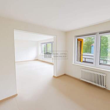 Option auf 4 Zimmer - 3 Zimmer Etagenwohnung in Berlin