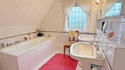 Badezimmer DG - 