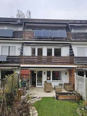 Hausansicht vom Garten - 