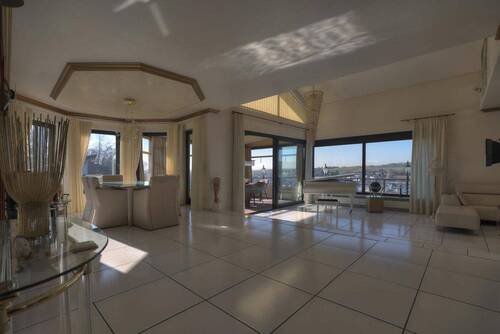 Wohn- Essbereich - Erdgeschoss - 9 Zimmer Mehrfamilienhaus, Wohnhaus in Untergruppenbach