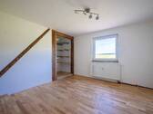 Kind 1 1 OG Bauernhaus - 