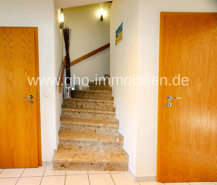 Treppe zum OG - 