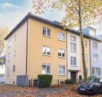 Attraktives Mehrfamilienhaus in Bochum-Ehrenfeld - 6 Wohnungen und 3 Garagen zu verkaufen!