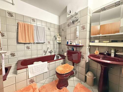 Badezimmer Ansicht 1 - 