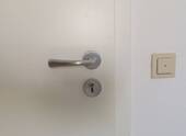 Detail: Wohnungstür - 