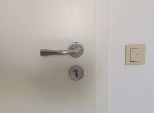 Detail: Wohnungstür - 
