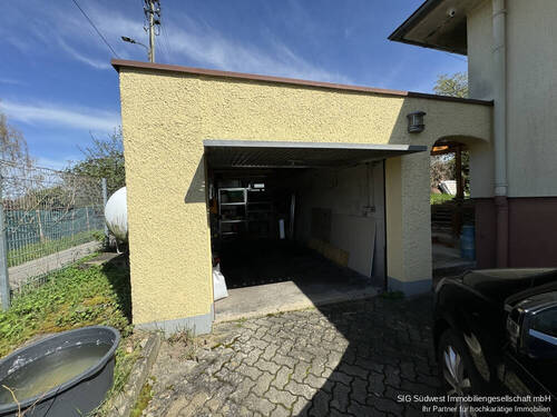 Garage - 