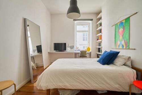 Schlafzimmer - 7 Zimmer Etagenwohnung in Berlin / Prenzlauer Berg