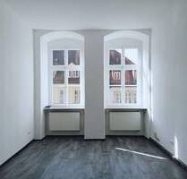 helles Büro mit Aufzug in OG 2, Lange Straße nach Süden - Bamberg