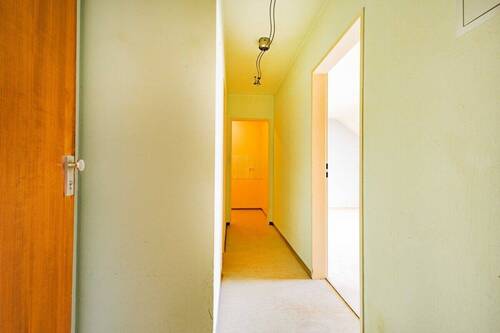 Flur - 1 Zimmer Etagenwohnung zum Kaufen in Freiburg im Breisgau