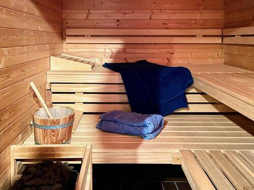 Sauna für bis zu 4 Personen - 