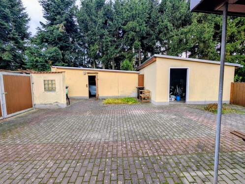 Garage und Schuppen - 