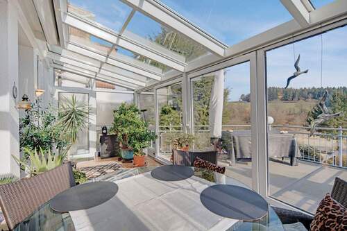 Balkon & Wintergarten - Doppelhaushälfte mit 183,00 m² in Taunusstein zum Kaufen