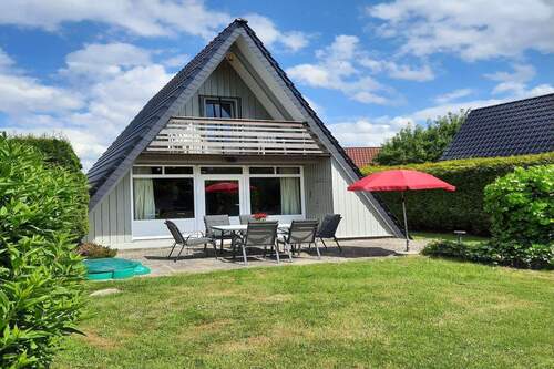 Hausansicht - Modernisierung trifft Küstencharme - Nurdachhaus in attraktiver Randlage!