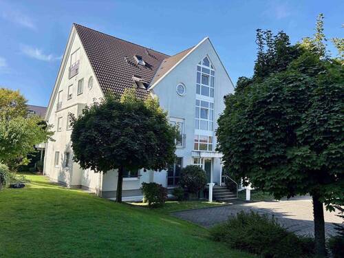 Außenansicht Haus-Rückseite - Traum-Galerie Wohnung in Wasserlos